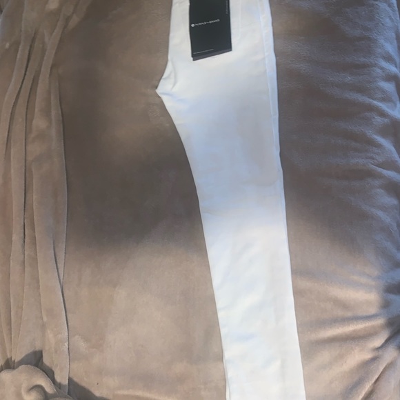 Limited Edition White Purple Brand Label Jeans - Picture 5 of 9
